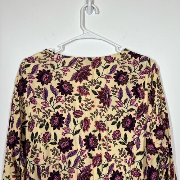 Torrid Floral Blouse Size 1 - Picture 4 of 9